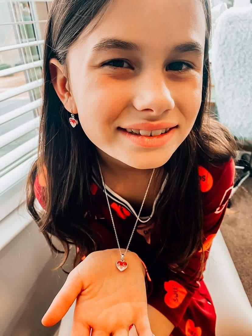 Red Ombre Crystal Heart Necklace | Annie and Sisters