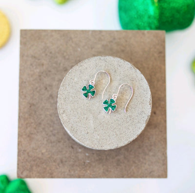 Mini Cloverleaf Crystal Sterling Silver Dangling Earrings | Annie and Sisters 